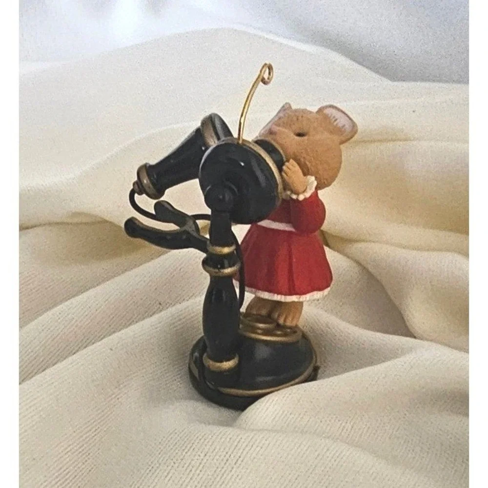 VTG Bundle  1999 Hallmark Keepsake Mouse on Candlestick Telephone Ornaments